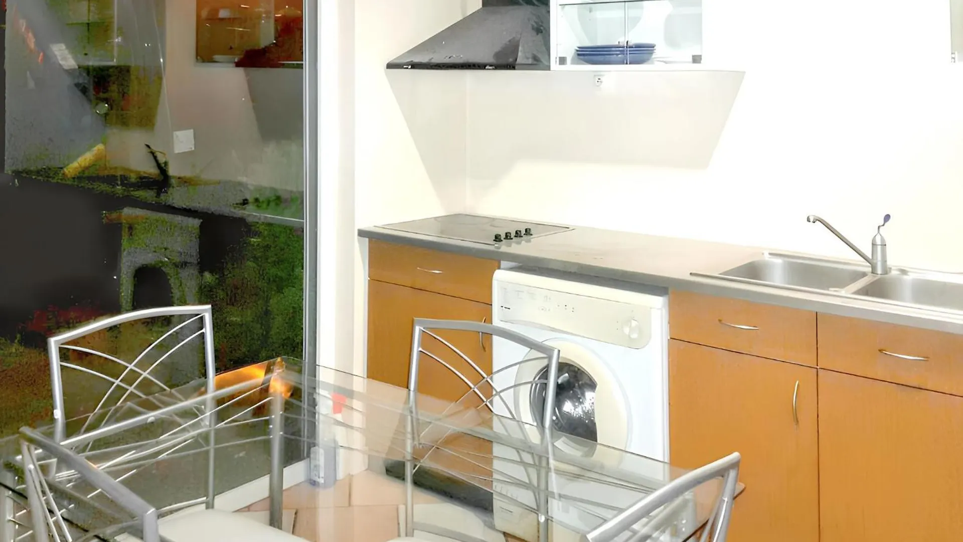 Appartement Elegant Pres Des Plages Le Diamant 25 M² + Terrasse